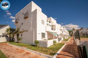 Apartamento Luminoso en Primera Línea de La Barrosa, Chiclana photo 0