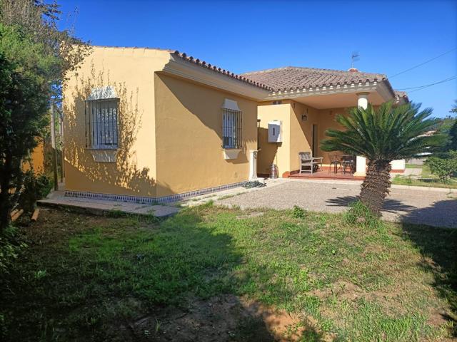 Chalet URBANO de 3 dormitorios en Los Gallos photo 0