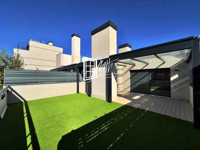 Duplex en venta en Ciudad Jardín(28002) photo 0