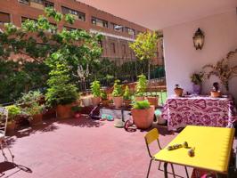 Precioso piso con fantástica terraza de 30m2. Garaje en alquiler en el edificio. photo 0