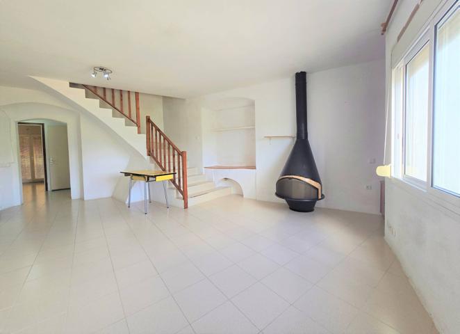Amplia Casa en venta en el corazón de Maspujols - Oportunidad única photo 0