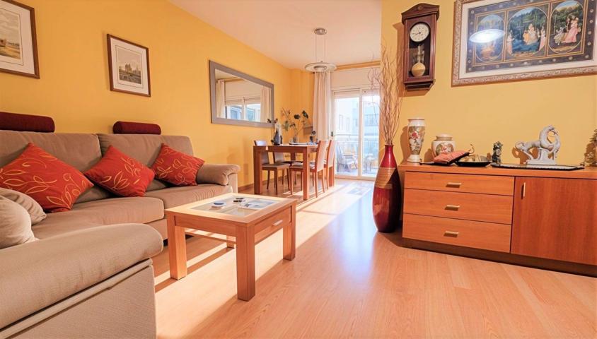 LUMINOSA VIVIENDA EN PASEO PRIM photo 0