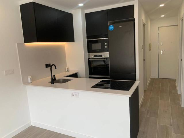 Piso en venta en C Castelao l'Hospitalet de Llobregat photo 0