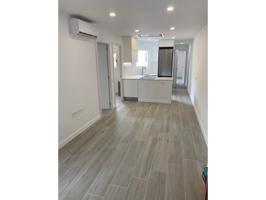 en venta piso alquilado en C Gravina L'Hospitalet de Llobregat photo 0