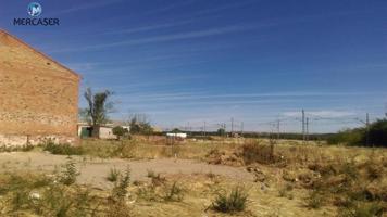 Terreno urbanizable en venta en paseo de la estacion, 69, Yunquera De Henares, Guadalajara photo 0