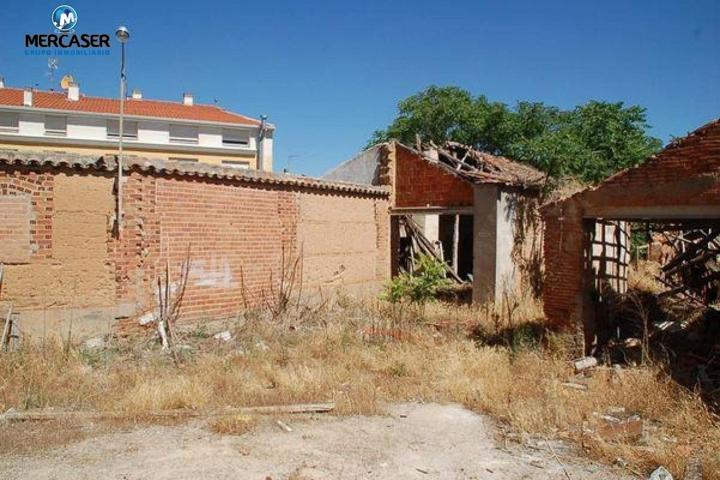 Terreno urbanizable en venta en C- La Parra 5, Cabanillas Del Campo. Guadalajara photo 0