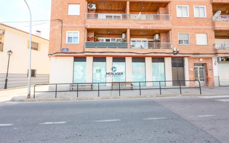 Local en venta, CL MIGUEL MARTINEZ AEDO, Estremera, Madrid photo 0