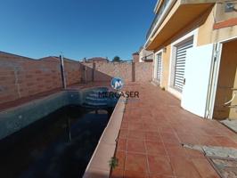 Vivienda en venta en c. alondra, 17, Galapagos, Guadalajara photo 0