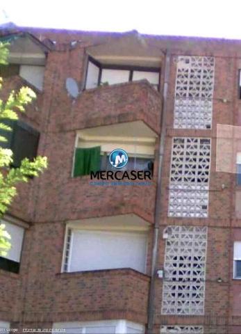 Conjunto de dos pisos en venta en c. abogados de atocha, 1, San Martin De La Vega, Madrid photo 0