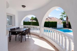 VILLA ESTILO MEDITERRÁNEO EN VENTA! photo 0