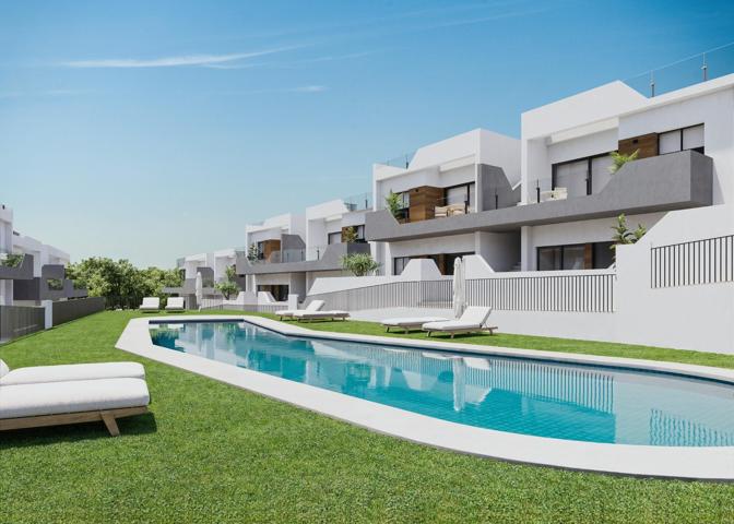 BUNGALOW EN PLANTA BAJA, 2 DORMITORIOS Y 2 BAÑOS, CON JARDÍN photo 0
