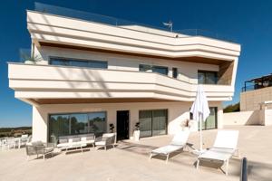 Exquisita Villa Moderna en Campoamor, Orihuela Costa photo 0