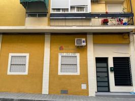Vivienda a estrenar con excelentes calidades en el barrio de Carolinas, a un paso del Castillo de Santa Bárbara photo 0