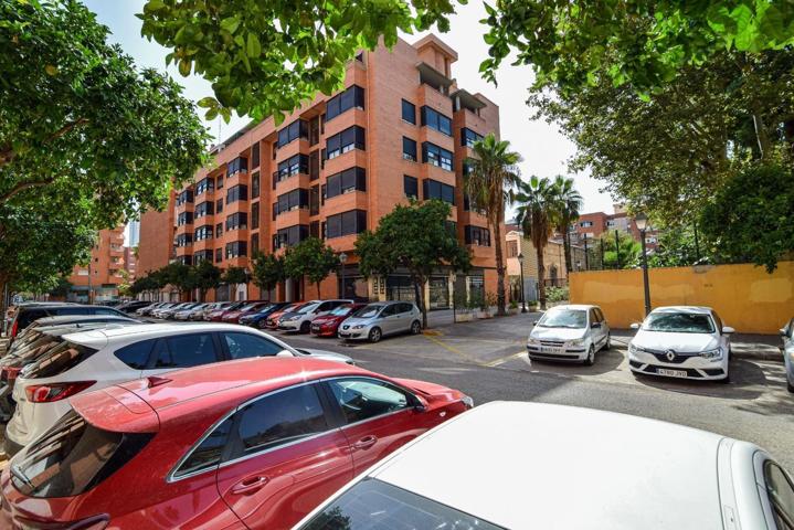 Piso En venta en Calle De Luis Merelo Y Mas, 6, Camins Al Grau, Valencia photo 0