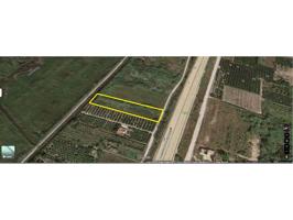 Terreno en venta en Nucli Urbà photo 0