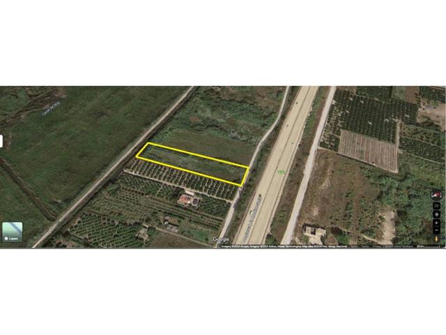 Terreno en venta en Nucli Urbà photo 0