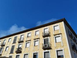 Piso en venta en Puerta de Cuartos-Avenida de Portugal photo 0