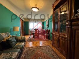 Piso En venta en Oviedo photo 0