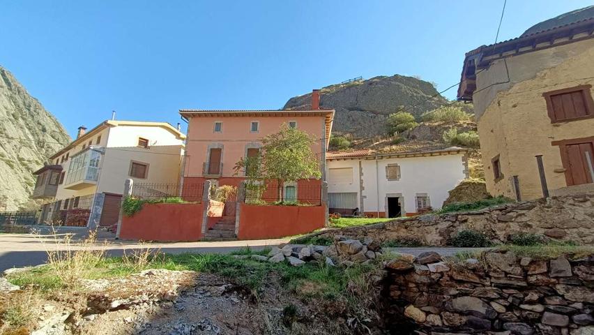 Venta - Riaño, León photo 0