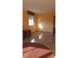Venta de piso en Monterroso photo 0