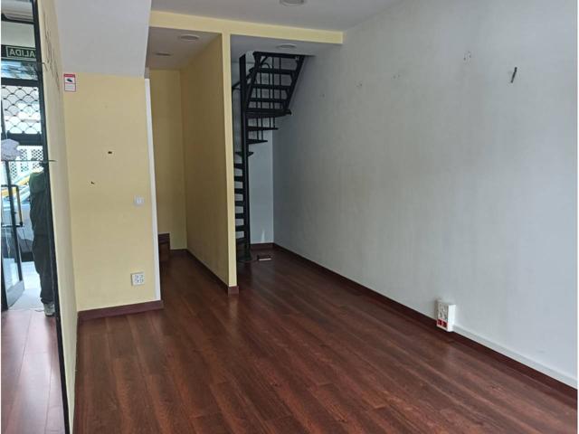 Local en alquiler en Lugo Capital photo 0