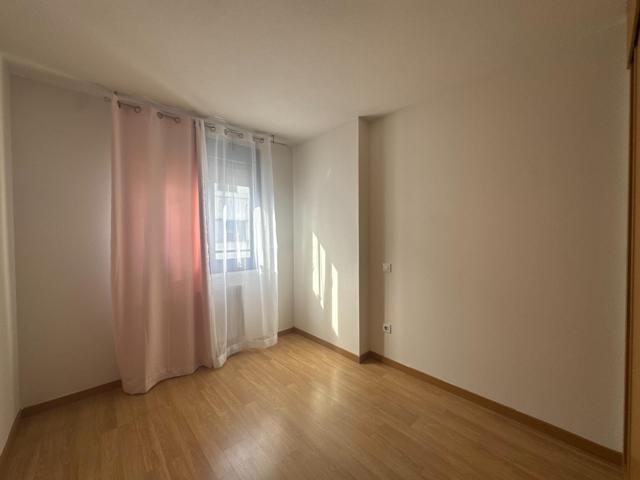 🏠 Se alquila piso en Madrid – Zona Plaza Castilla photo 0