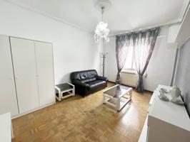 Piso en venta en El Pilar(01012) photo 0