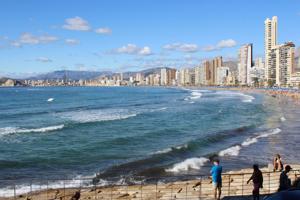 Local En venta en Benidorm photo 0