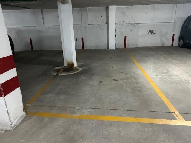 GARAJE EN LA JUDERIA photo 0