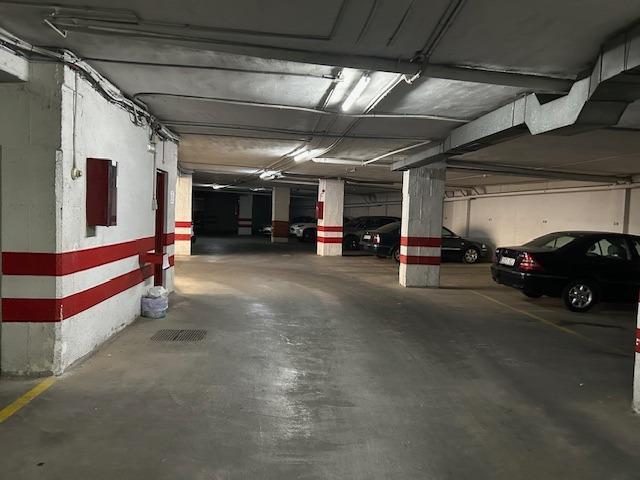 Amplio Parking en Ciudad Jardín, Córdoba - Oportunidad Única photo 0