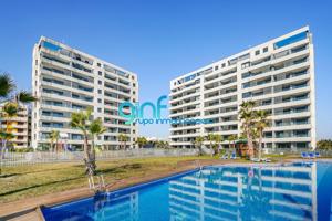 Apartamentos en venta Primera línea de Mar y Playa en Punta Prima, Torrevieja (Alicante) photo 0
