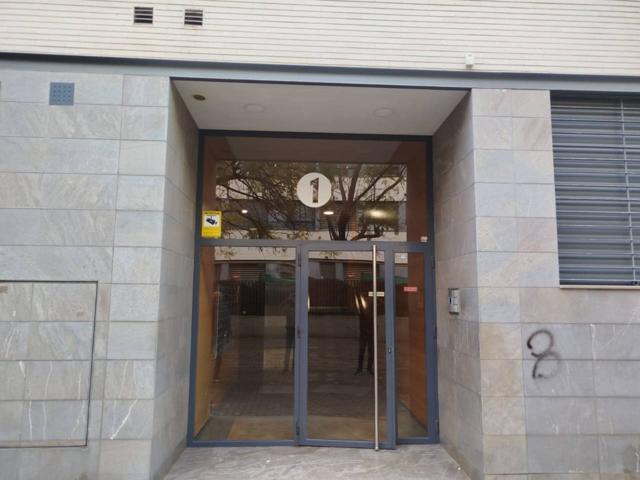 Piso con garaje y trastero junto avd Puerto. photo 0