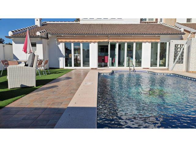 Chalet en venta en Núcleo Urbano(30730) photo 0