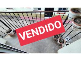 Piso En venta en Amer photo 0