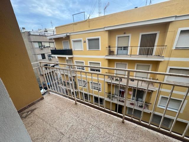 Piso En venta en Novelda photo 0