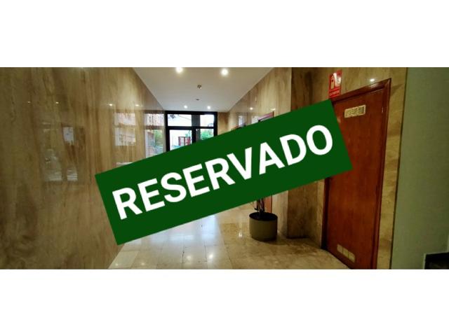 Piso En venta en Girona photo 0