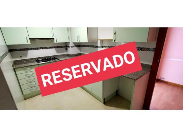 Piso En venta en Salt photo 0