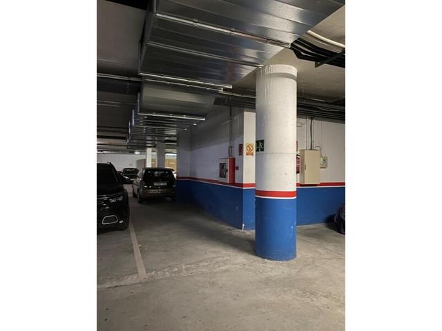 Parking Subterráneo En venta en Mataró photo 0