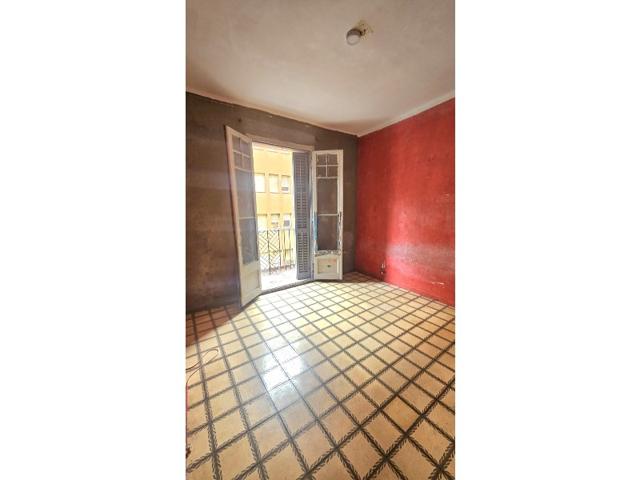 Piso En venta en Barcelona photo 0