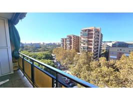 Piso En venta en Sant Adrià De Besòs photo 0