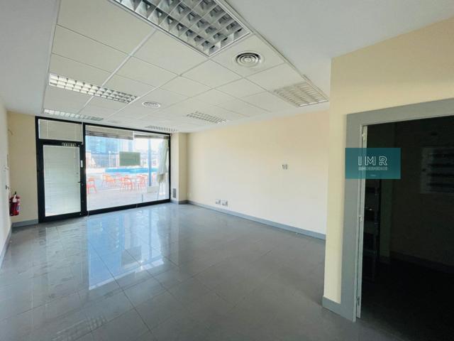 Local comercial en venta en Torneo Parque Empresarial photo 0