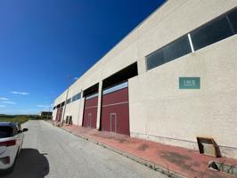 ¡Oportunidad! Nave industrial en venta en Burguillos (Sevilla) photo 0