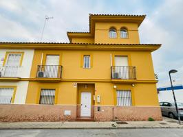 Casa unifamiliar en esquina con terraza-solárium en Bollullos de la Mitación, Aljarafe - Sevilla photo 0