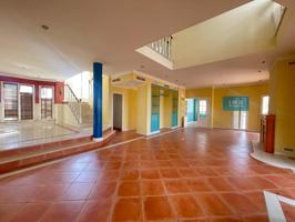 Villa de lujo en Torrequinto: exclusividad, espacio y vida al aire libre en su máxima expresión. photo 0