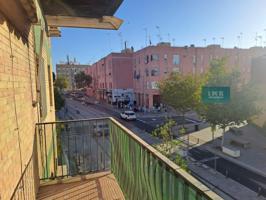 ¡OPORTUNIDAD EN ALCALÁ DE GUADAÍRA! – PISO DE 3 DORMITORIOS ZONA CONSTITUCIÓN photo 0