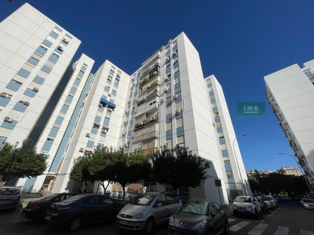 Oportunidad en Sevilla – Barriada El Zodiaco photo 0