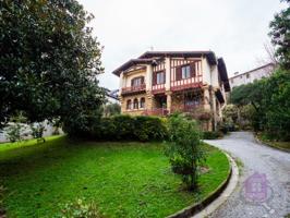 Villa En venta en Donostia-San Sebastián photo 0