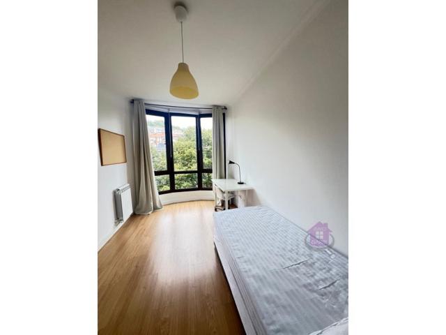 Piso En alquiler en Amara, Donostia - San Sebastián photo 0