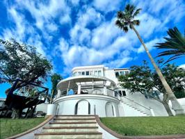 Villa En alquiler en Adeje photo 0