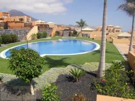 Villa En alquiler en Adeje photo 0